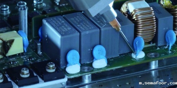 电子电器专用硅胶胶水，柔韧有弹性解决电器设备胶粘处发脆问题！