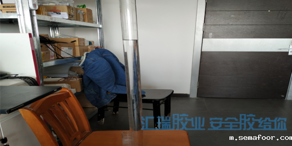 pp材质用什么胶水粘合？用汇瑞透明防水pp专用胶水