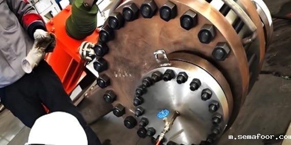 有没有能够用于金属粘接的耐高温1300度胶水？