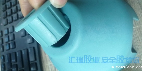 汇瑞塑料粘尼龙胶水解决输液架配件粘接问题