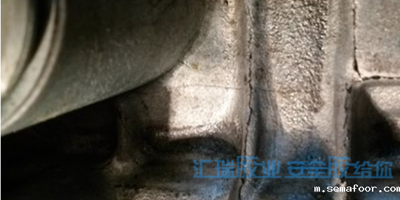 发动机高温修补胶解决发动机裂缝问题