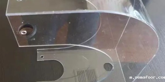 耐老化透明pp胶水能够在高温、高湿的环境中使用吗？