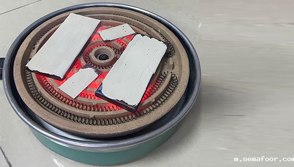 高温胶水，陶瓷高温胶水，使用陶瓷高温胶水开裂是什么原因？