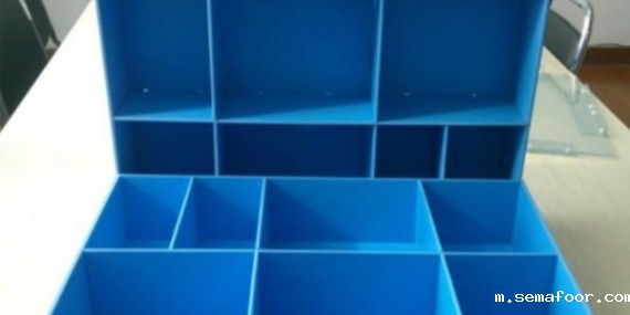 可以粘pp材质的胶，TapTap官方下载为您解答