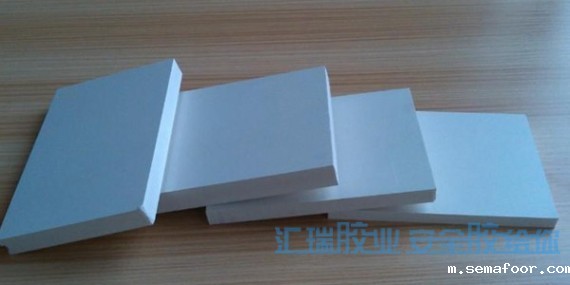 pvc板用什么胶水粘接？看看汇瑞技术工程师怎么说！