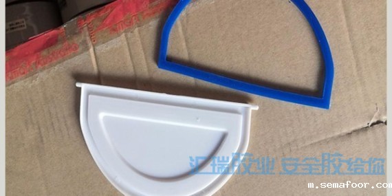 PP快干胶解决出风口的叶片粘接问题