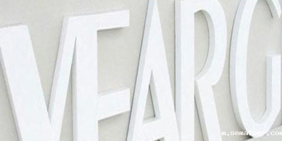 pvc字安装用什么胶,汇瑞软质pvc胶水即可解决